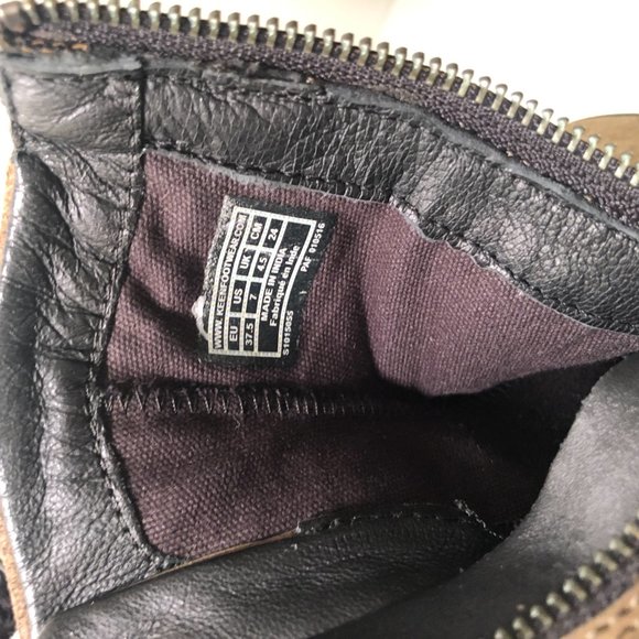 Keens Size 7 suede brown winter boots - Keens - Picture 7 of 12